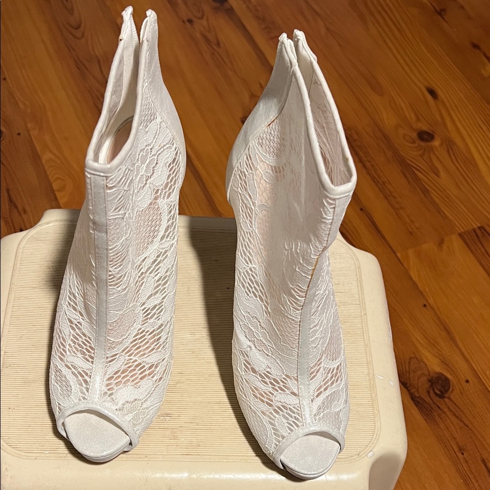 Lauren Lorraine White Lace Peep-Toe Boots